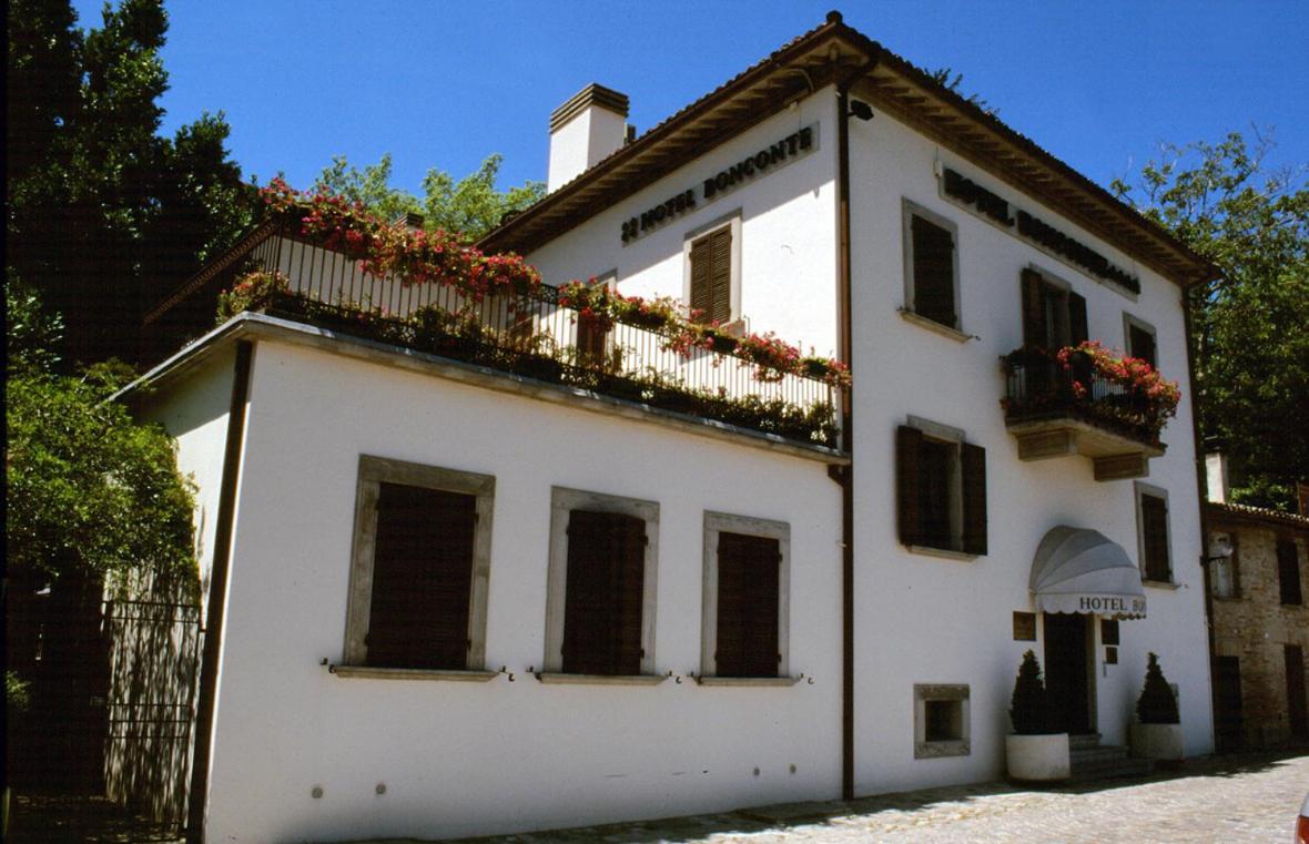 Hotel Bonconte Urbino Exterior foto