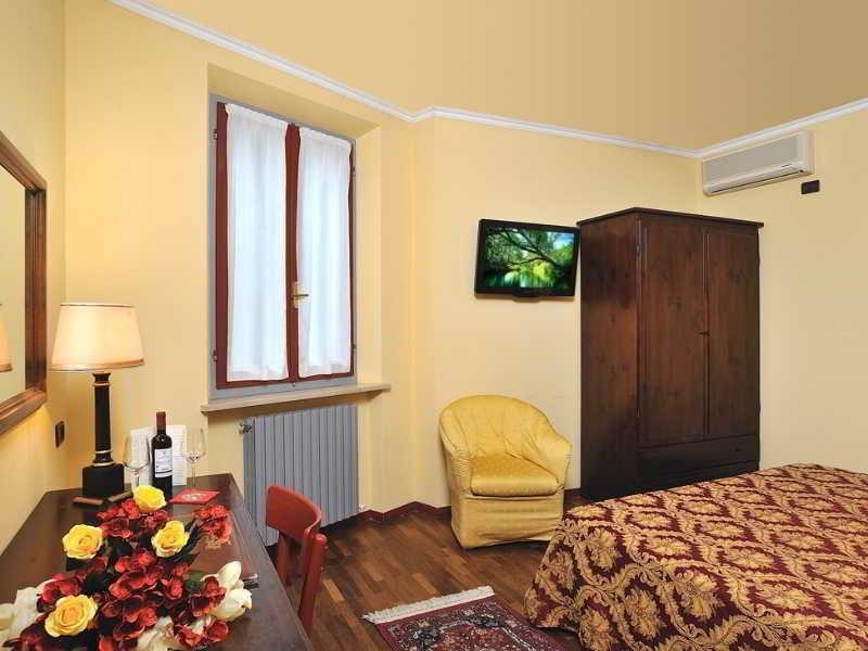 Hotel Bonconte Urbino Exterior foto