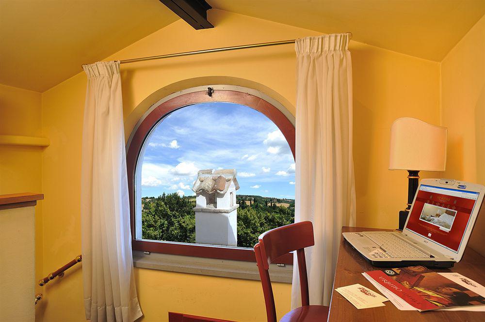 Hotel Bonconte Urbino Exterior foto